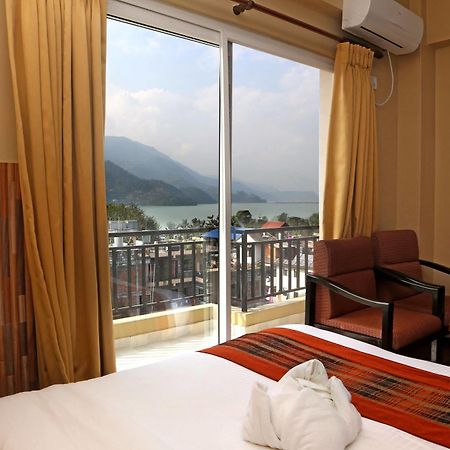Pokhara Choice Inn Buitenkant foto