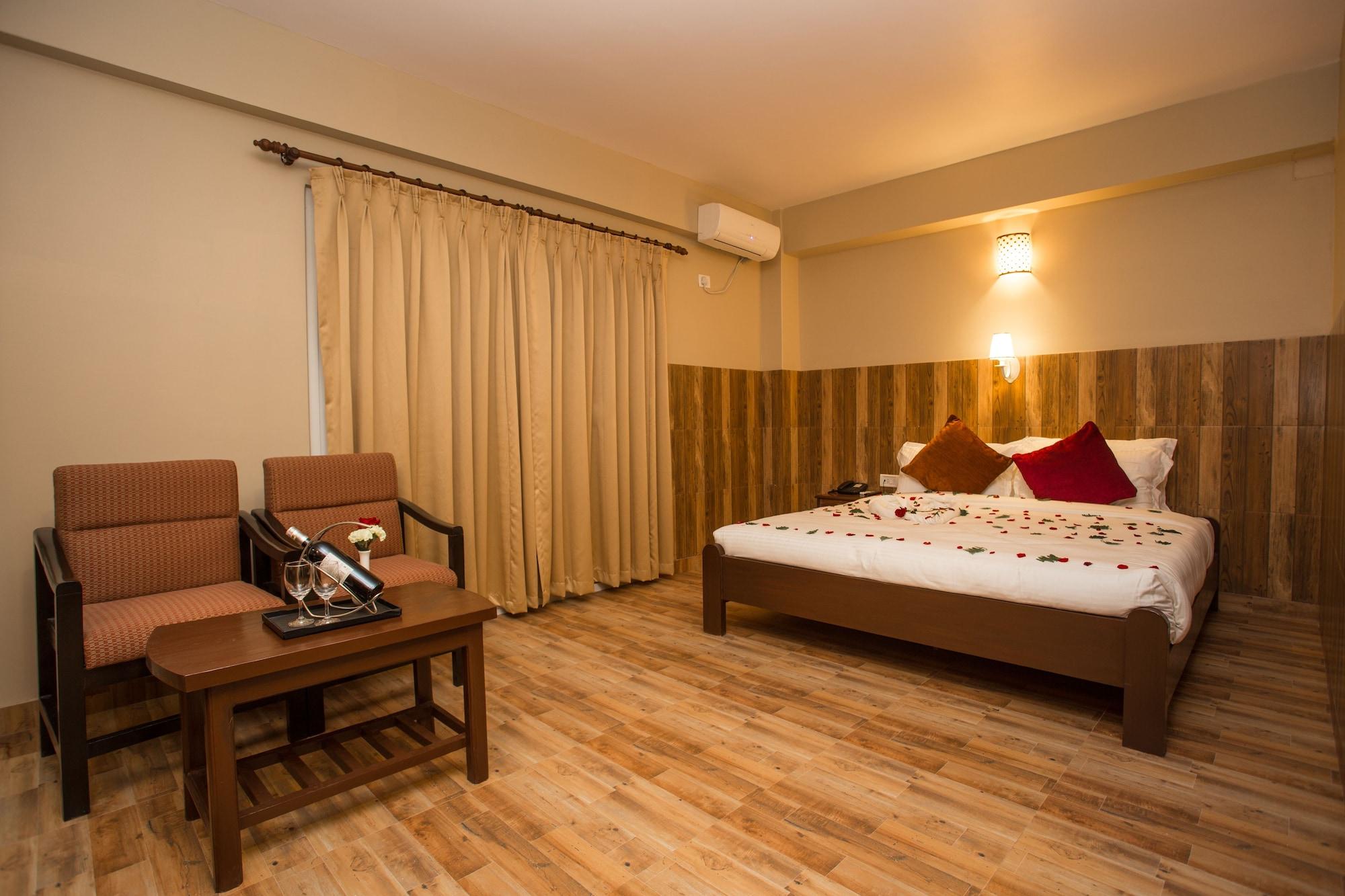 Pokhara Choice Inn Buitenkant foto