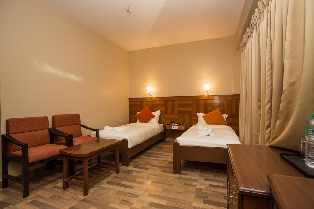 Pokhara Choice Inn Buitenkant foto