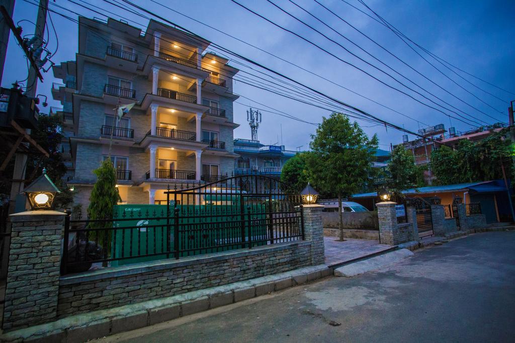 Pokhara Choice Inn Buitenkant foto
