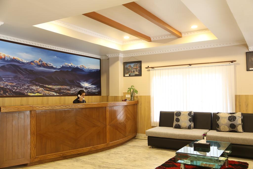 Pokhara Choice Inn Buitenkant foto